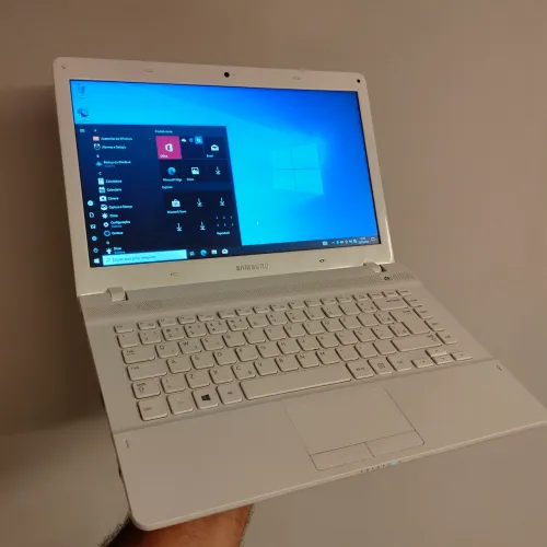Notebook Samsung Intel Dual Core 8GB RAM Bateria Boa Bluetooth programas instalados