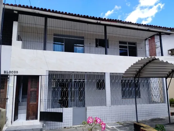 Apartaqmento ao lado do Shopping Parangaba