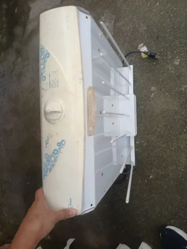 Secadora fischer 4kg SEM o plástico 100reais 