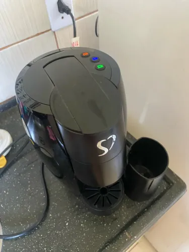 Cafeteira expresso três corações