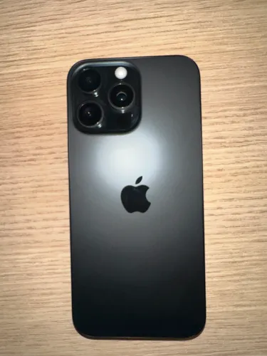 ? iPhone 16 Pro Max