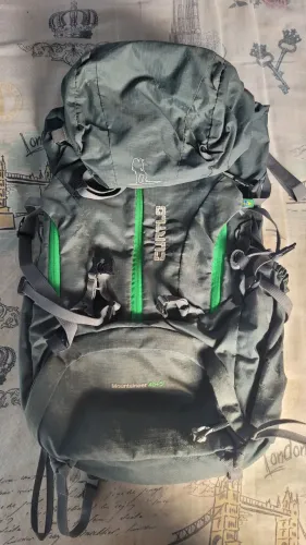 Mochila Curtlo 40 + 5l para Trekking 