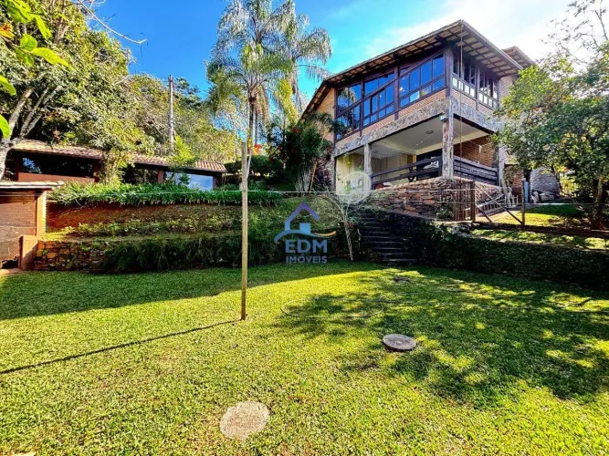 Casa em Condomínio à venda, 4 quartos, 1 suíte, 4 vagas, Ville de Montagne - Nova Lima