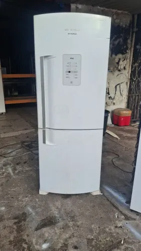 Geladeira Brastemp Inverse frost free semi-nova