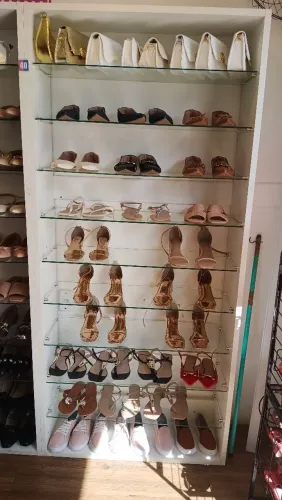 Prateleira para loja
