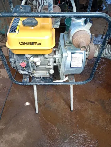Motobomba a gasolina