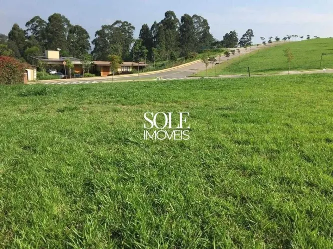 Terreno plano de 1.329m² na parte alta da Fazenda Dona Carolina em Itatiba SP