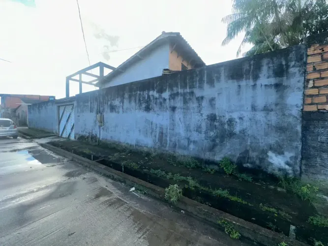EXCELENTE CASA À VENDA NO BAIRRO SÃO CLEMENTE