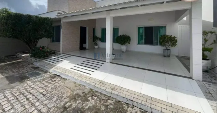 Casa de Condomínio em Registro - Feira de Santana
