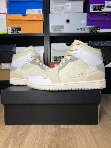 Jordan 1 Mid Inside Out 39 original
