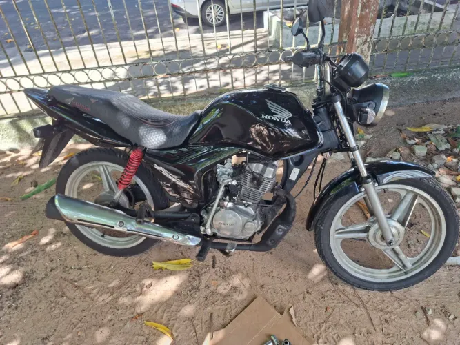 Vendo fan 125 em perfeito estado