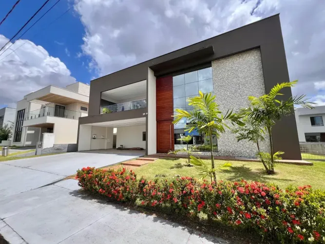 4 suites Documentada no Residencial Castanheira
