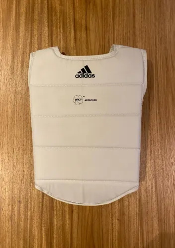 Protetor de Tórax masculino para Karatê Adidas WKF Approved