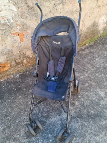 Vendo carrinho de passeio Guarda-chuva Burigotto 