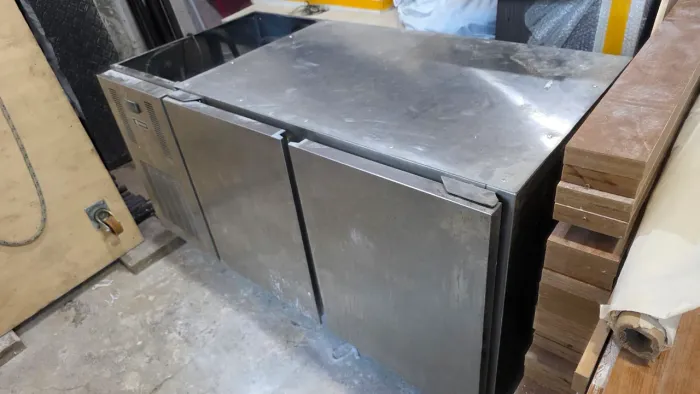 Refrigerador horizontal 2 portas de bancada