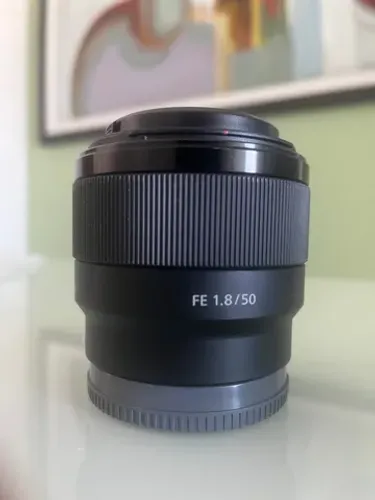 Lente Sony 50mm 1.8 FE 