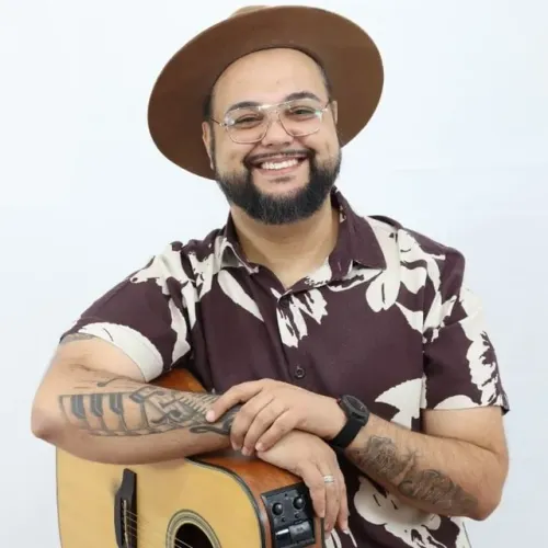 Cantor para festas, aniversários, casamentos e eventos em geral