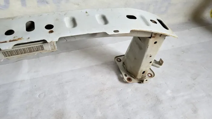 Alma parachoque Ford Focus 2008 2009 2010 2011 2012