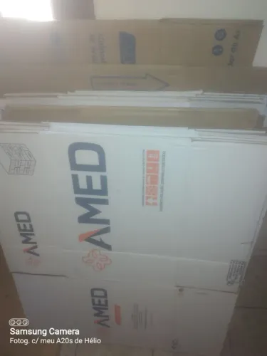 Caixa de papelão