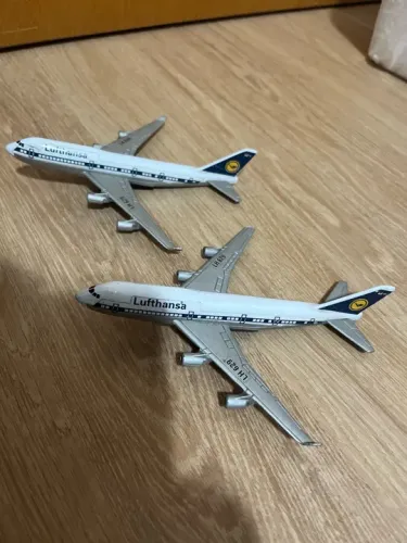 Aviões de metal - Coleção