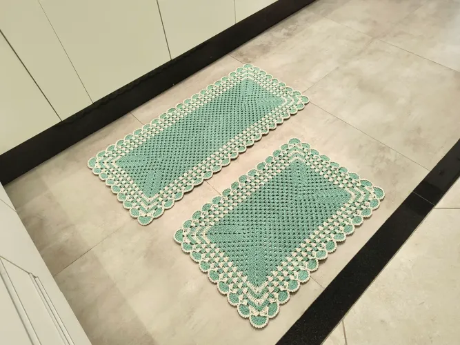 Jogo de tapete em crochê
