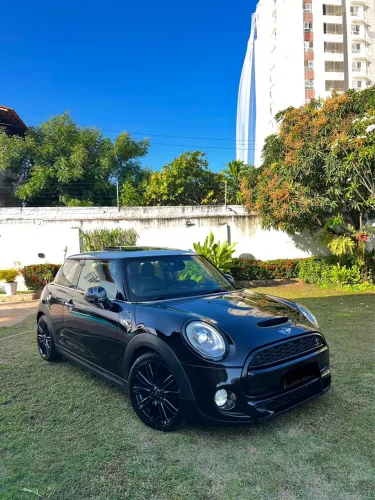 Mini Cooper S 2.0 Turbo 16V 3P Aut. 2014