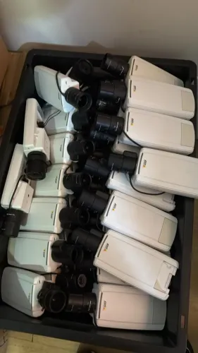 Camera IP Axis  P1346