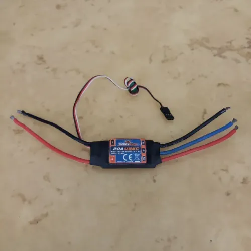 ESC 20A UBEC HOBBYKING PARA AEROMODELOS: AVIÃO, HELICOPTERO