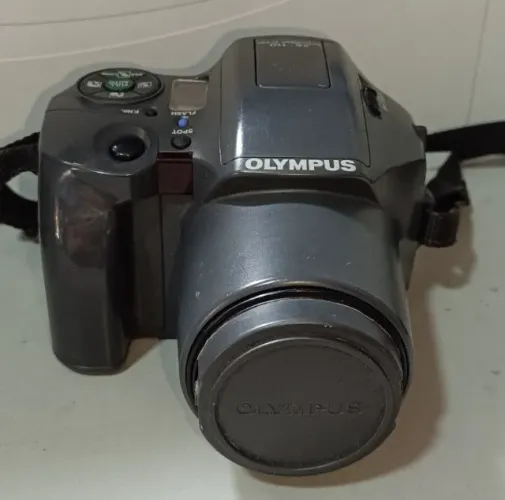 Câmera Fotográfica Antiga Olympus Is-10 Japan Funcionando
