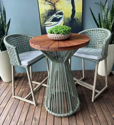 Conjunto bistrô 3 peças.