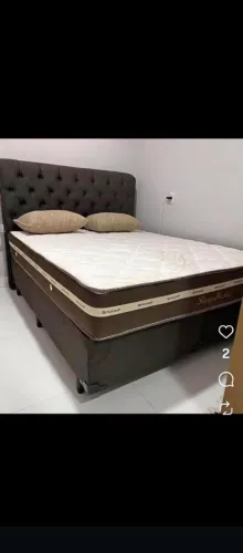 Cama Queem completo com dois travesseiros de brinde 