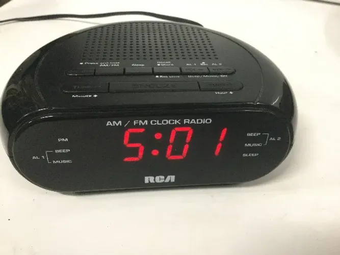radio relogio com fm