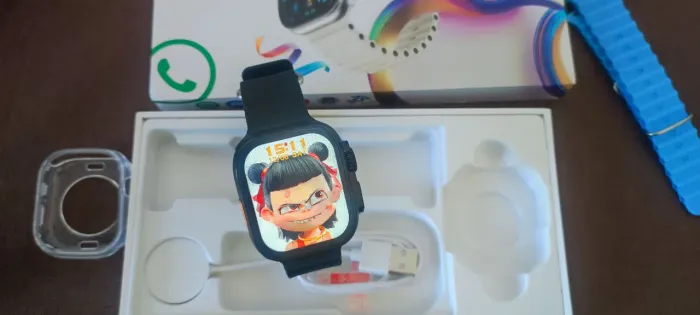 Smartwatch ultra faz e recebe ligação 