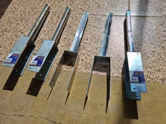 fixador para treliça U valor 40,00 unidade