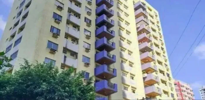 VENDO APARTAMENTO COM 3 QUARTOS NO ED LUIZ PORCIUNCULA - BATISTA CAMPOS