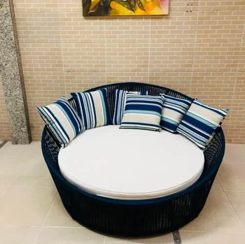 CHAISE LUXUOSA PARA VARANDA