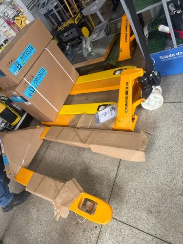 Paleteira Manual CSM TP 3D - 3 Toneladas