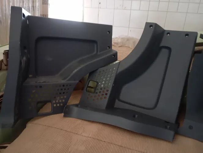 Vendo molduras de Fiorino modelo até 2022