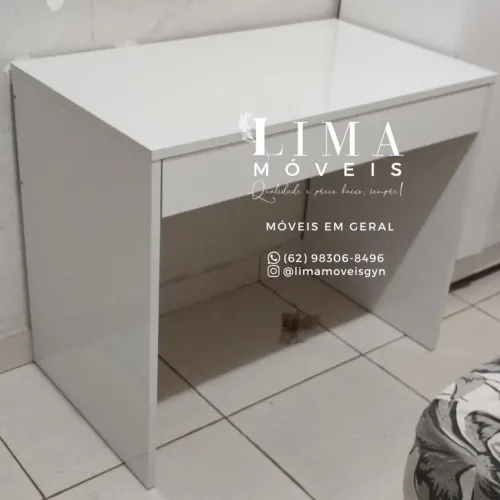 Escrivaninha / Mesa de Estudos
