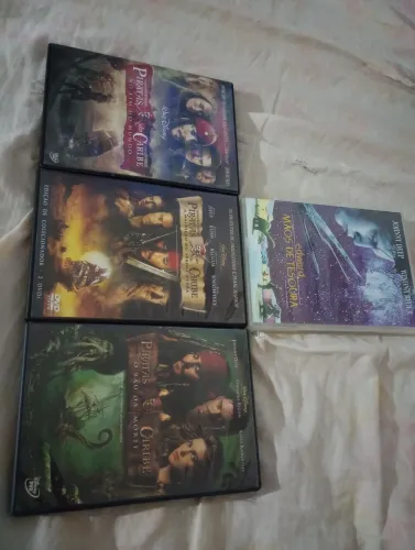 Coleção Completa Piratas do Caribe - DVD