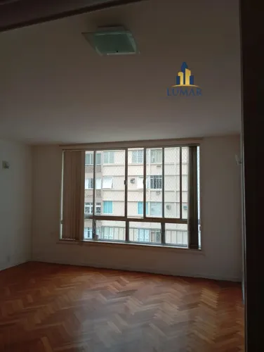 EXCELENTE 3 QTOS REFORMADO - AMPLO E CHARMOSOEXCELENTE 3 QTOS REFORMADO - AMPLO E CHARMOSO