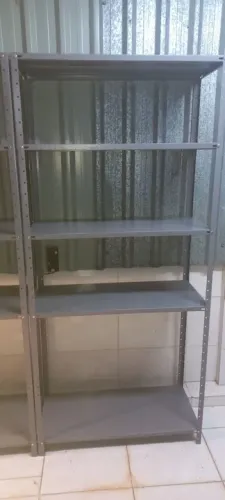 Estante de Metal Cinza - 5 Prateleiras