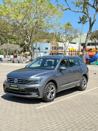 Volkswagen Tiguan Allspac R-line 350 TSI 2.0 4X4 2021