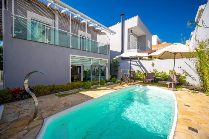 Casa com 3 dormitórios, sendo 1 suíte para venda - Granja Viana - Cotia -SP