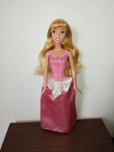 Boneca Aurora Mattel