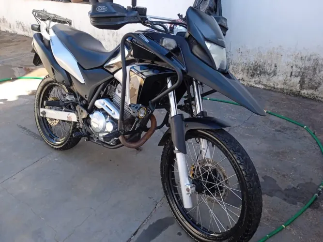Moto Honda XRE 300