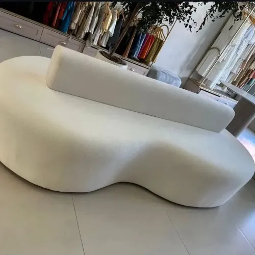 Sofá Branco Moderno e Confortável