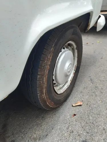 Volkswagen Kombi Furgão 1.4 MI Total Flex 8V 2012