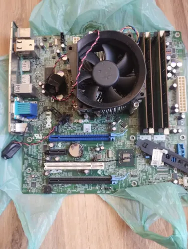 Placa Mãe Dell com i5 com 16 gigas de ram  aceito oferta 