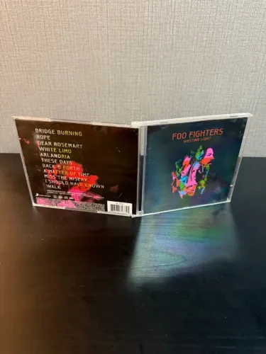 Foo Fighters - Wasting Light - Disco Cd Importado
